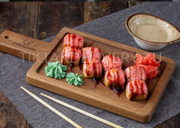 Горячий ролл "Цезарь запеченный"