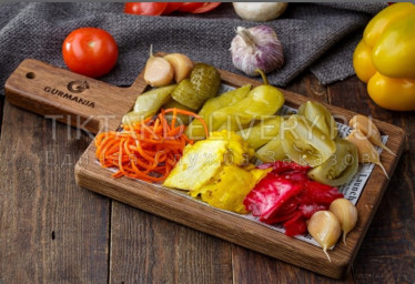 Домашние соленья по-кавказски.